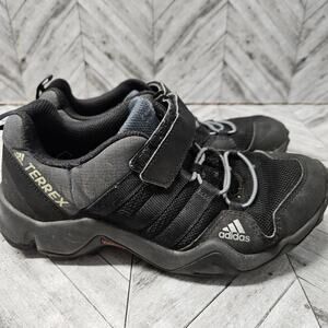 Adidas Kids Unisex Outdoor Terrex Ax2R Size 4.5 Gorpcore Hiking Strap
